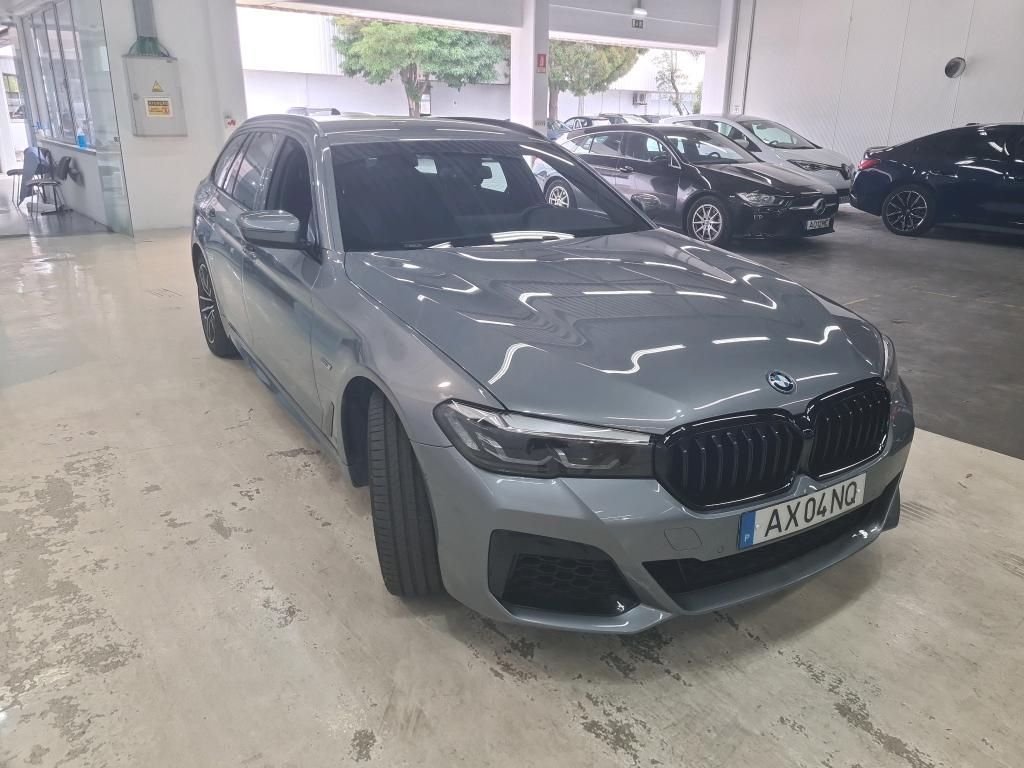 bmw-serie-5-2022-hibrido-a-gasolina-1998cc