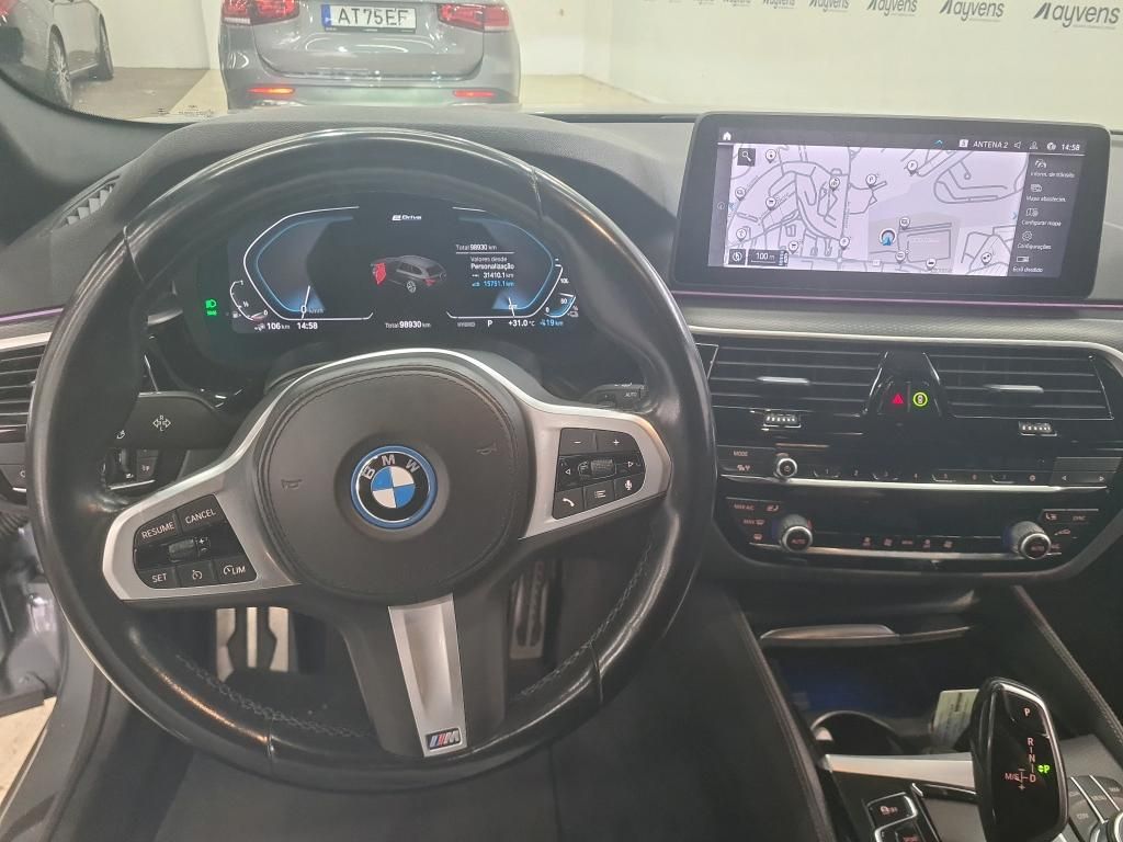 bmw-serie-5-2022-hibrido-a-gasolina-1998cc