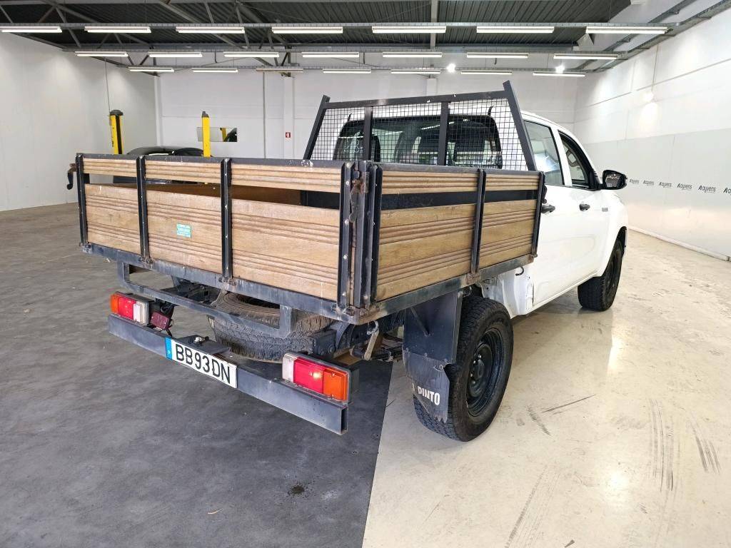 toyota-hilux-2023-diesel-2393cc