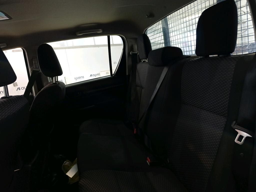 toyota-hilux-2023-diesel-2393cc