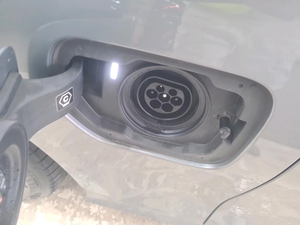 bmw-serie-3-2022-hibrido-a-gasolina-1998cc