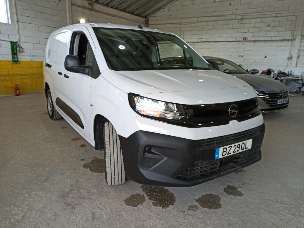 opel-combo-2025-diesel-1499cc