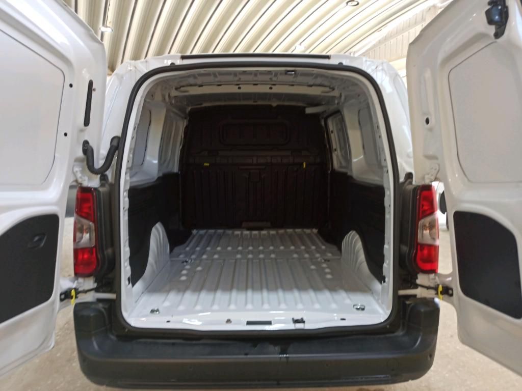 opel-combo-2025-diesel-1499cc