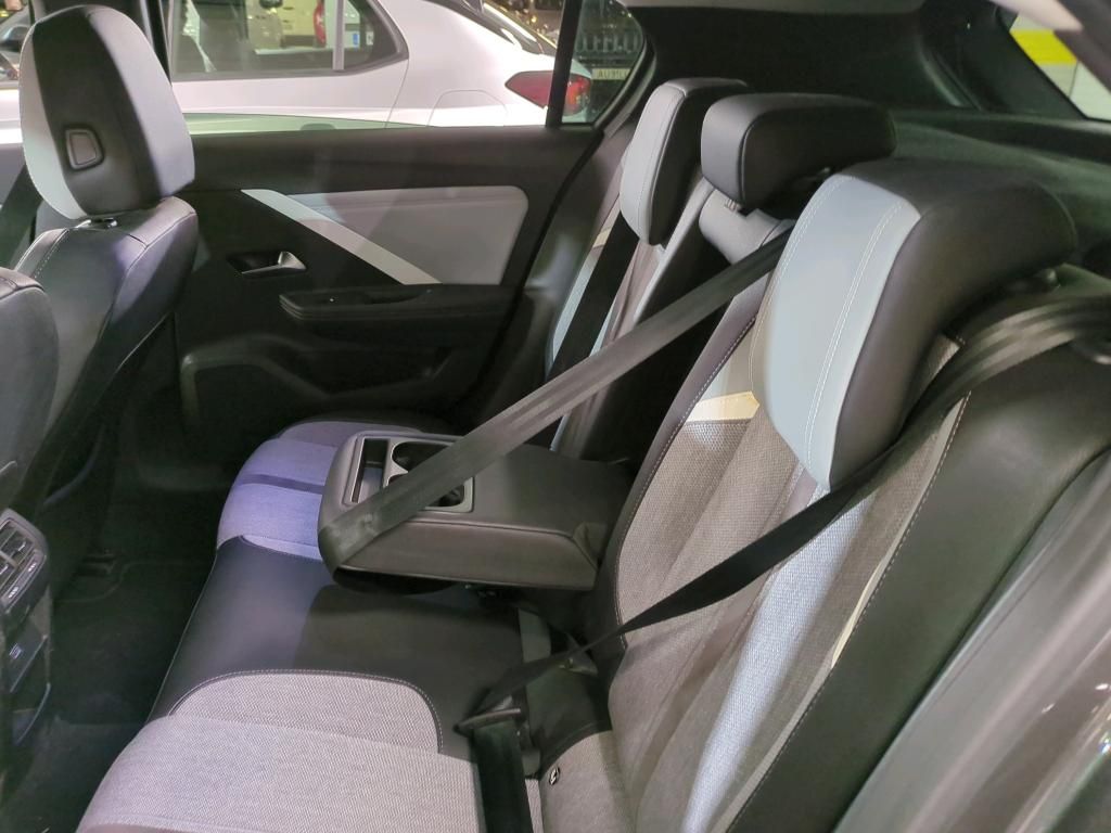 opel-astra-2023-diesel-1499cc