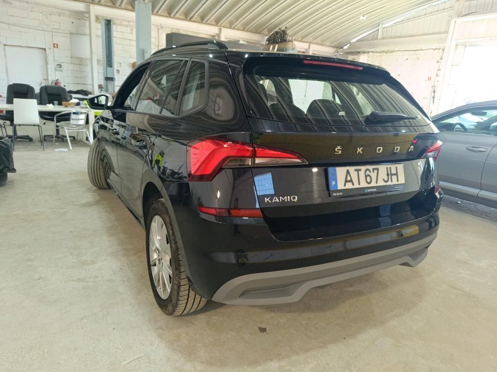 skoda-kamiq-2022-gasolina-999cc