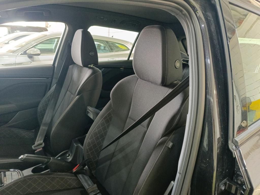 skoda-kamiq-2022-gasolina-999cc