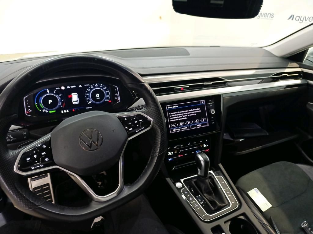 volkswagen-arteon-2022-hibrido-a-gasolina-1395cc