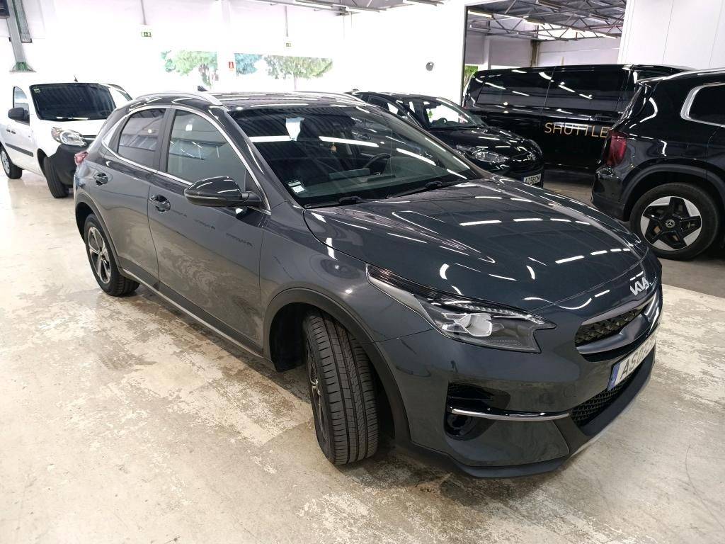 kia-xceed-2022-hibrido-a-gasolina-1580cc