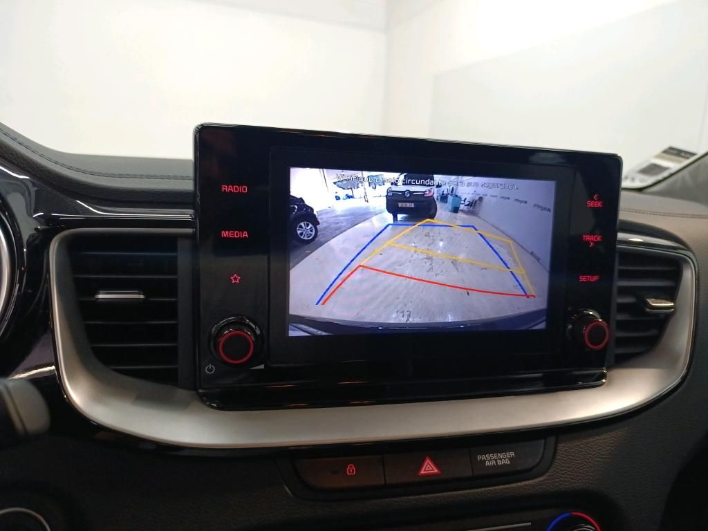 kia-xceed-2022-hibrido-a-gasolina-1580cc