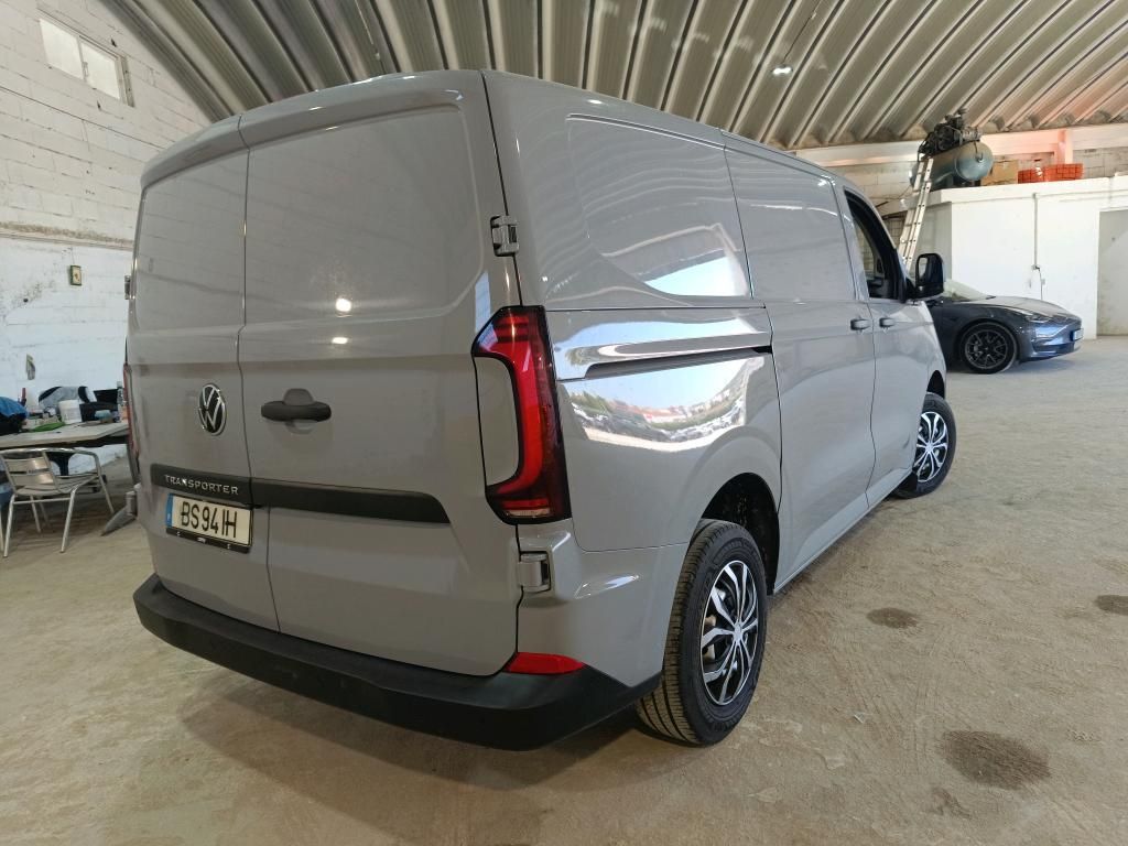 volkswagen-transporter-2025-diesel-1996cc