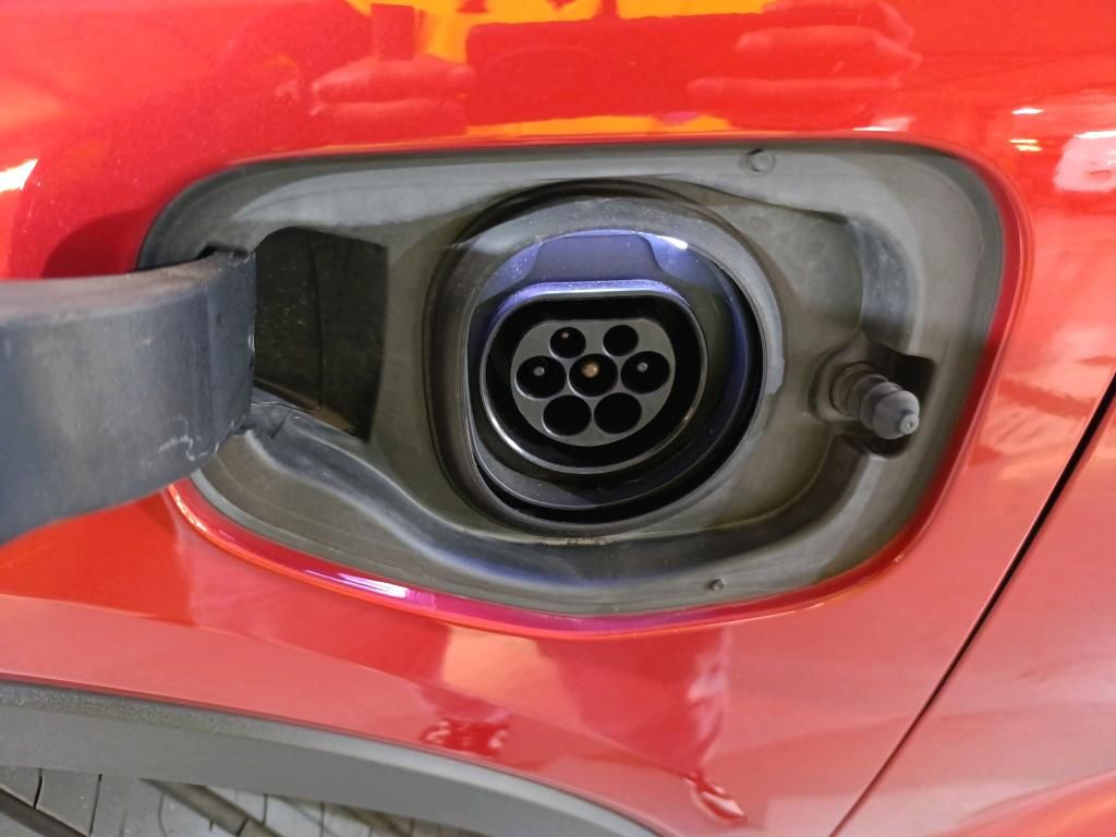 volvo-xc40-2022-hibrido-a-gasolina-1477cc