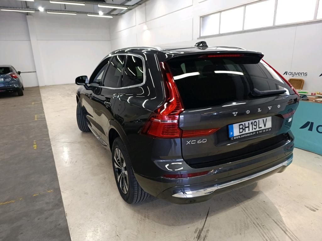 volvo-xc60-2024-hibrido-a-gasolina-1969cc