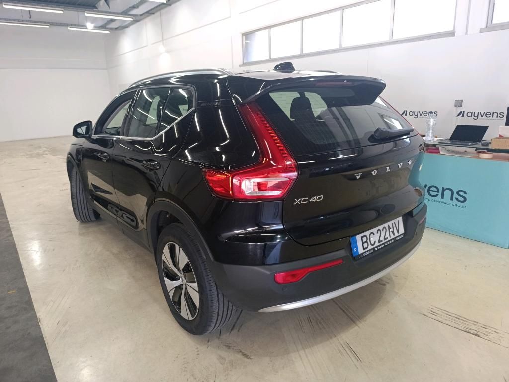 volvo-xc40-2023-hibrido-a-gasolina-1477cc