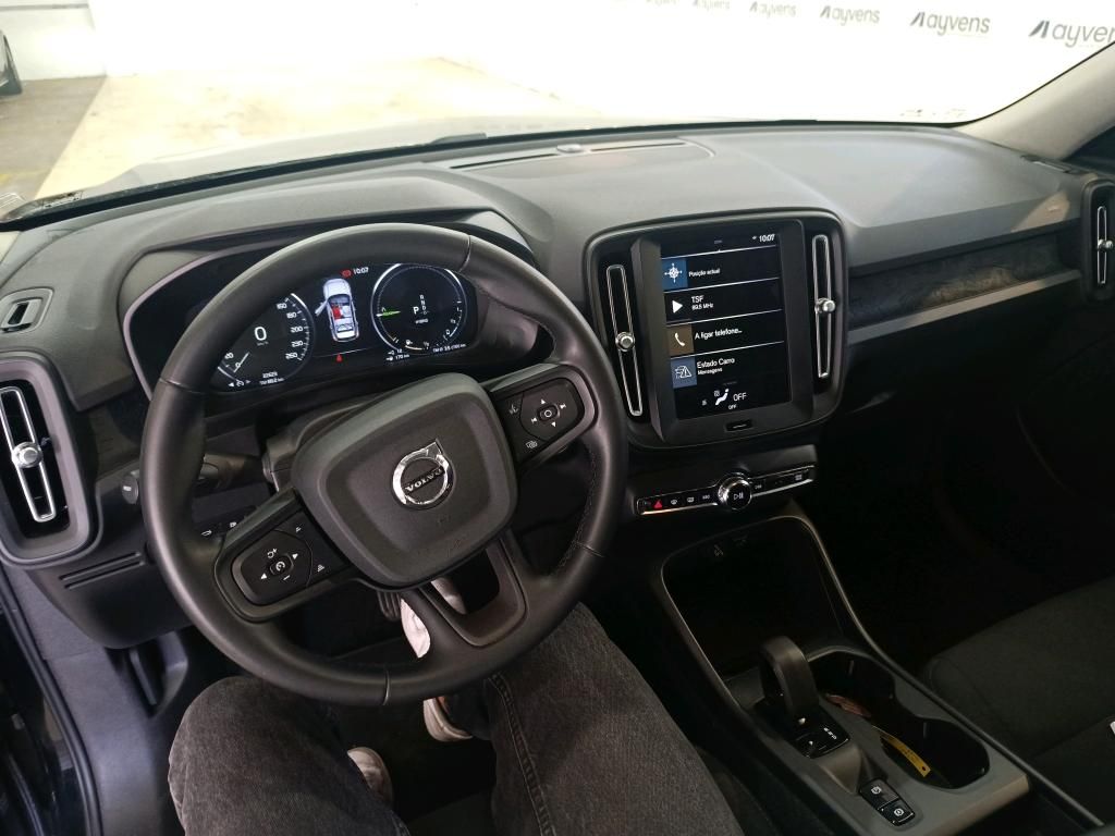 volvo-xc40-2023-hibrido-a-gasolina-1477cc