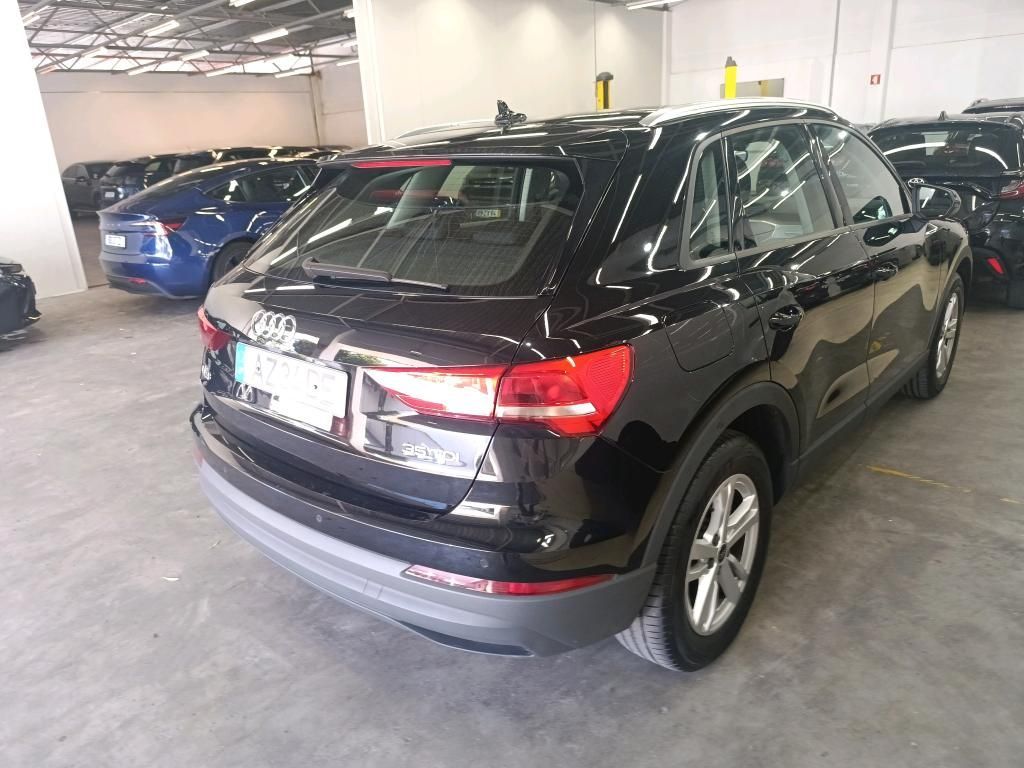 audi-q3-2023-diesel-1968cc