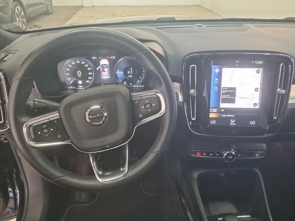 volvo-xc40-2022-hibrido-a-gasolina-1477cc