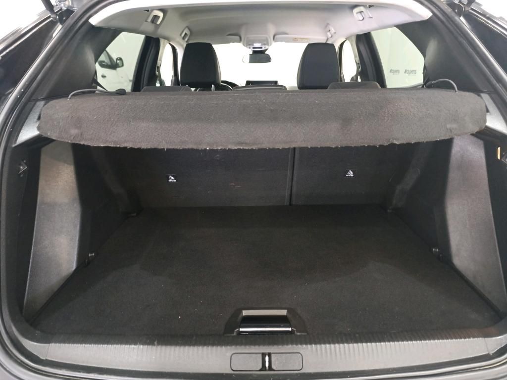 peugeot-2008-2022-gasolina-1199cc