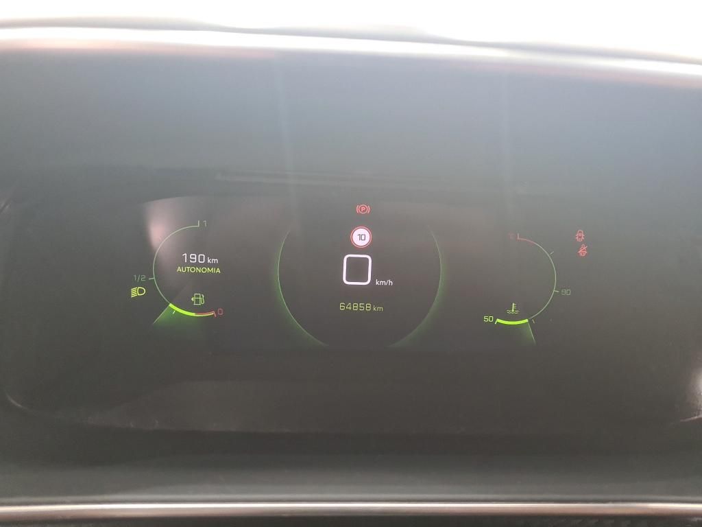 peugeot-2008-2022-diesel-1499cc