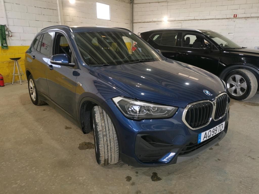 bmw-x1-2022-hibrido-a-gasolina-1499cc