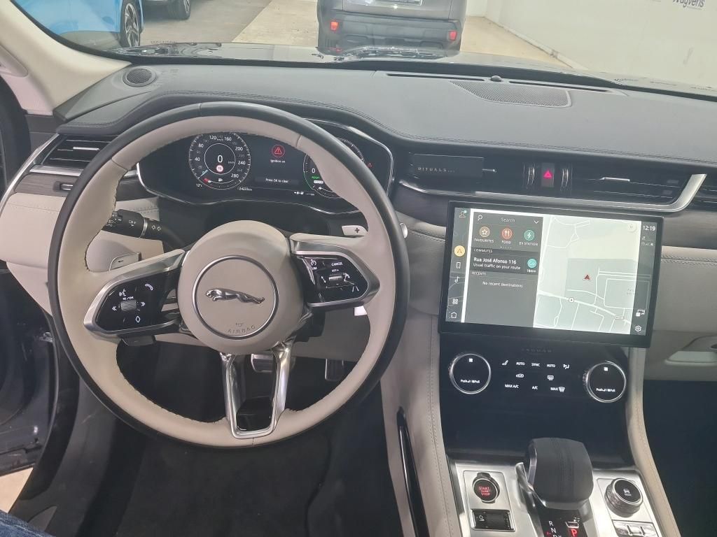 jaguar-f-pace-2023-hibrido-a-gasolina-1997cc