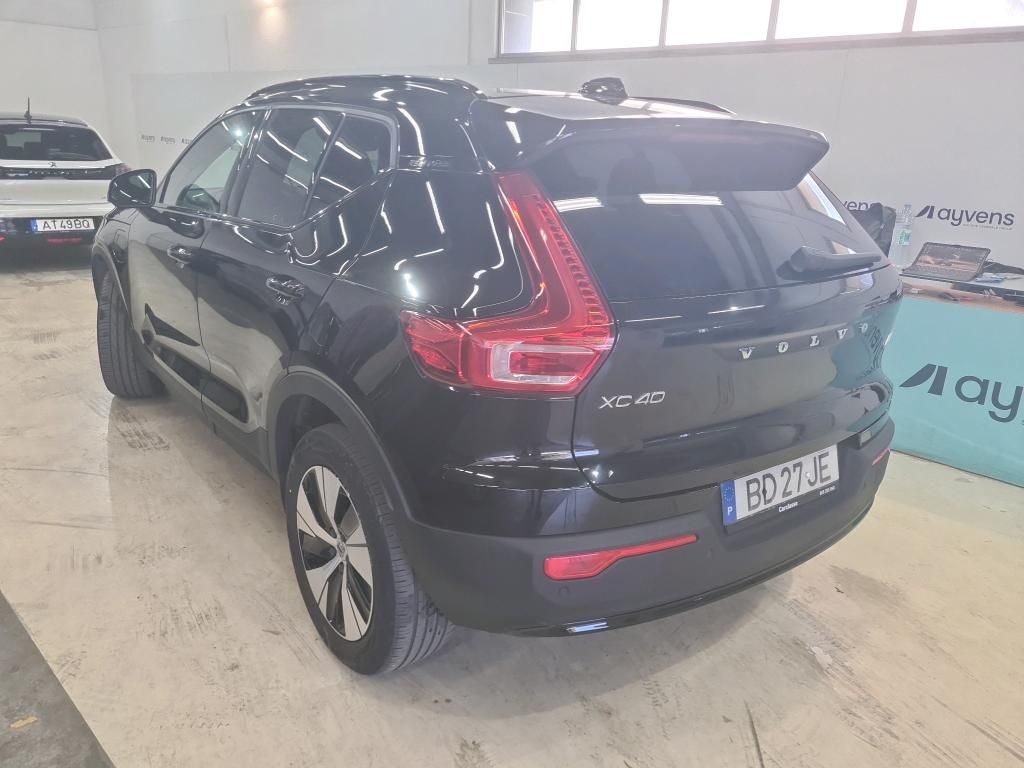 volvo-xc40-2023-hibrido-a-gasolina-1477cc