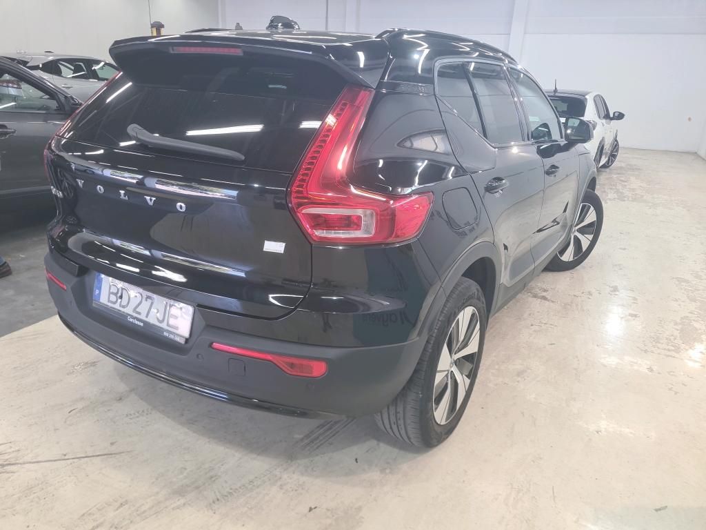 volvo-xc40-2023-hibrido-a-gasolina-1477cc