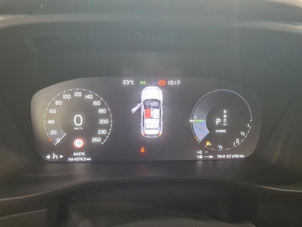 volvo-xc40-2023-hibrido-a-gasolina-1477cc