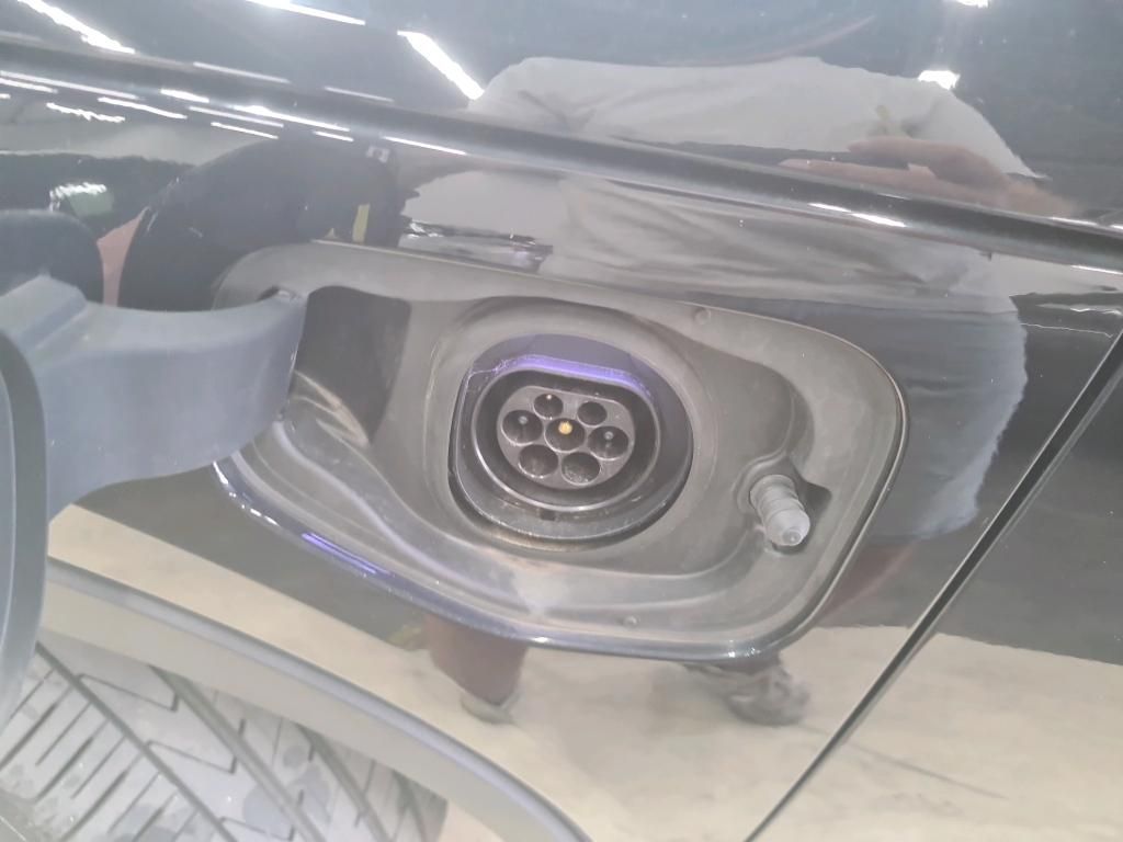 volvo-xc40-2023-hibrido-a-gasolina-1477cc