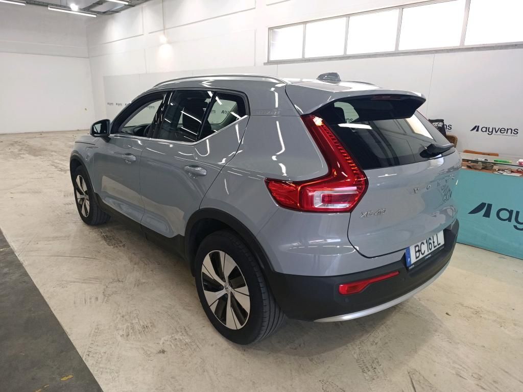 volvo-xc40-2023-hibrido-a-gasolina-1477cc