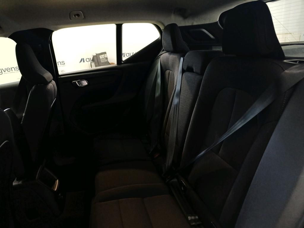 volvo-xc40-2023-hibrido-a-gasolina-1477cc