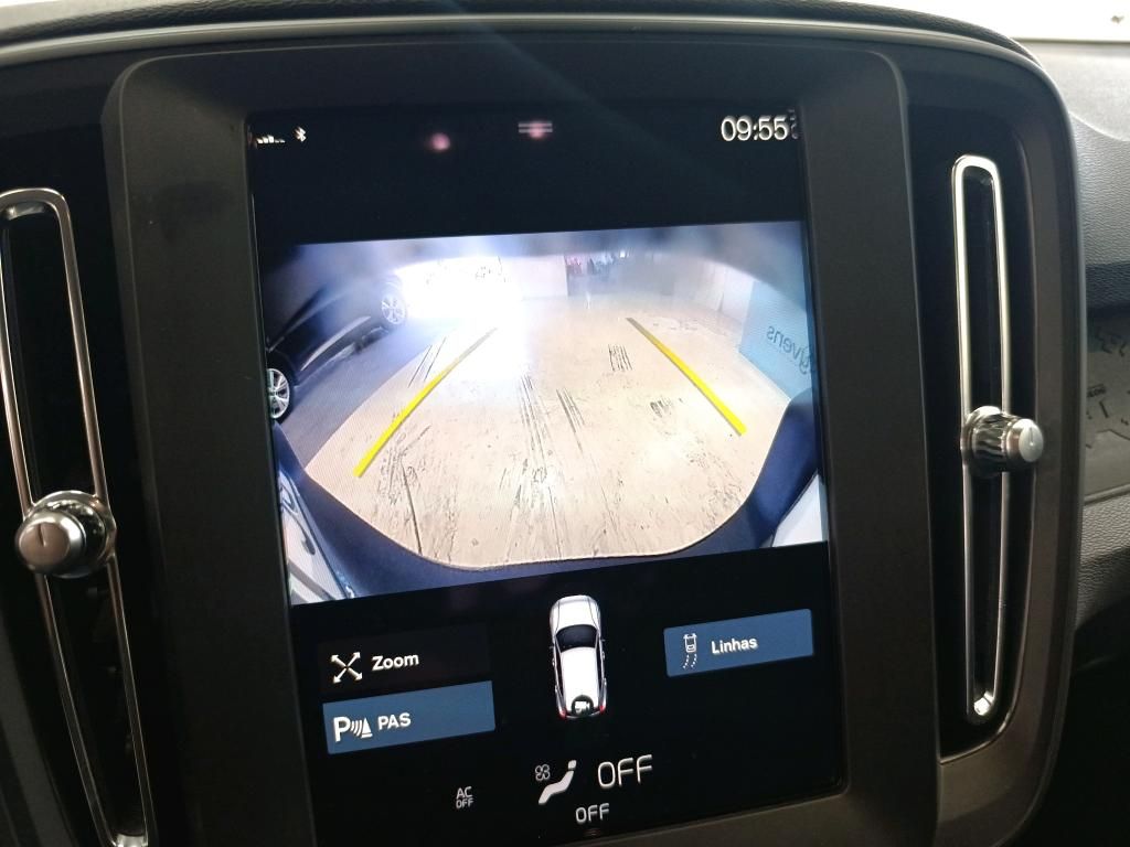 volvo-xc40-2023-hibrido-a-gasolina-1477cc