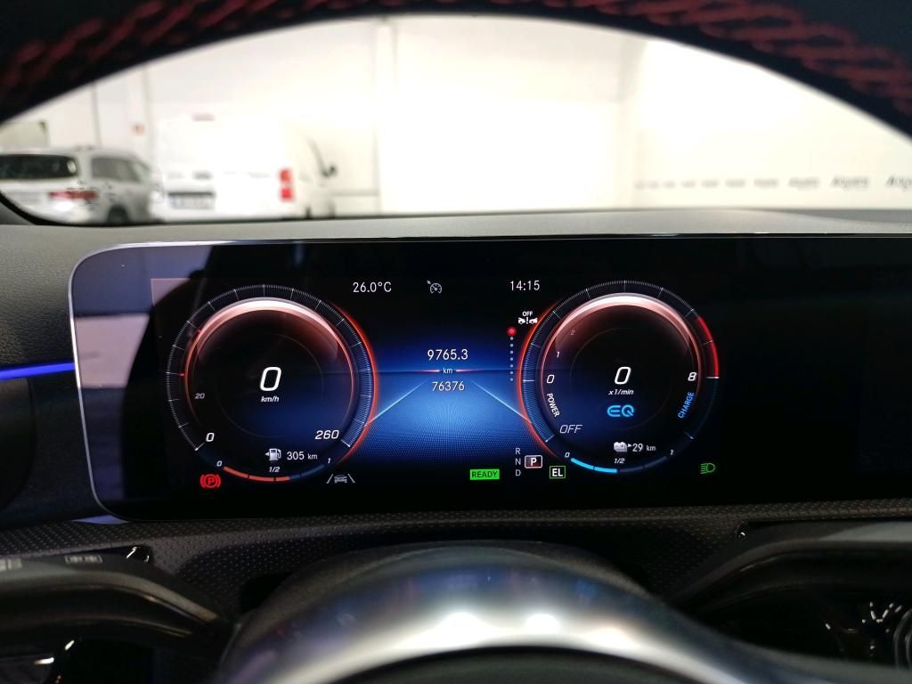 mercedes-benz-classe-a-2022-hibrido-a-gasolina-1332cc