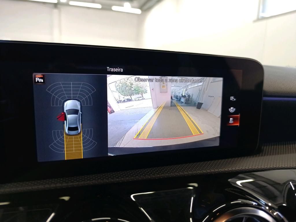 mercedes-benz-classe-a-2022-hibrido-a-gasolina-1332cc