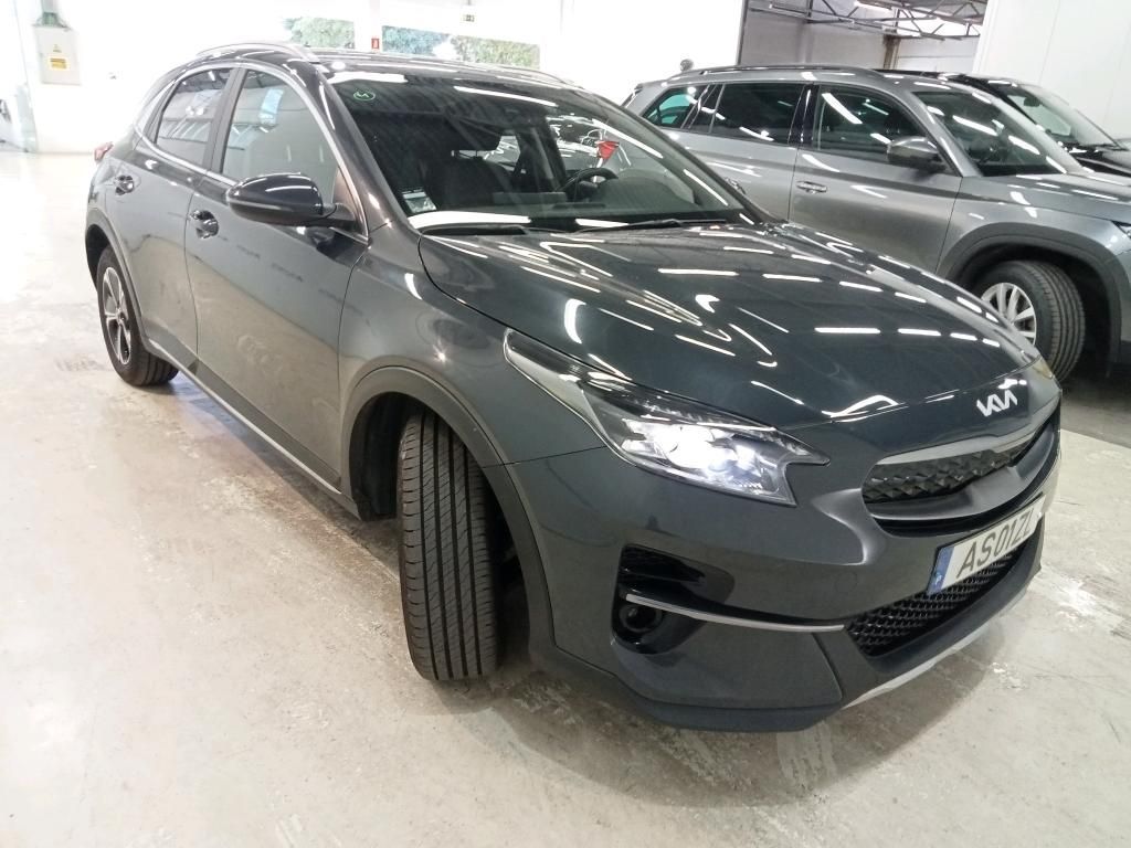 kia-xceed-2022-hibrido-a-gasolina-1580cc