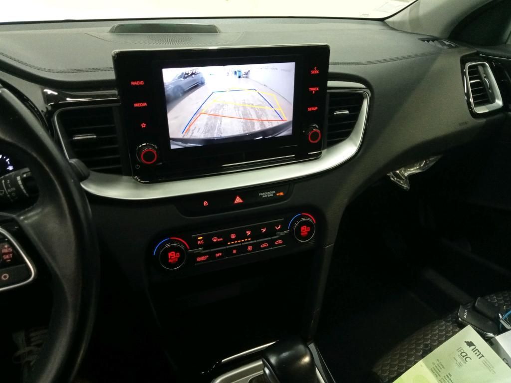 kia-xceed-2022-hibrido-a-gasolina-1580cc