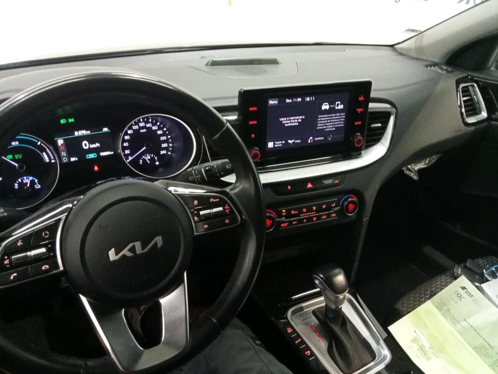kia-xceed-2022-hibrido-a-gasolina-1580cc