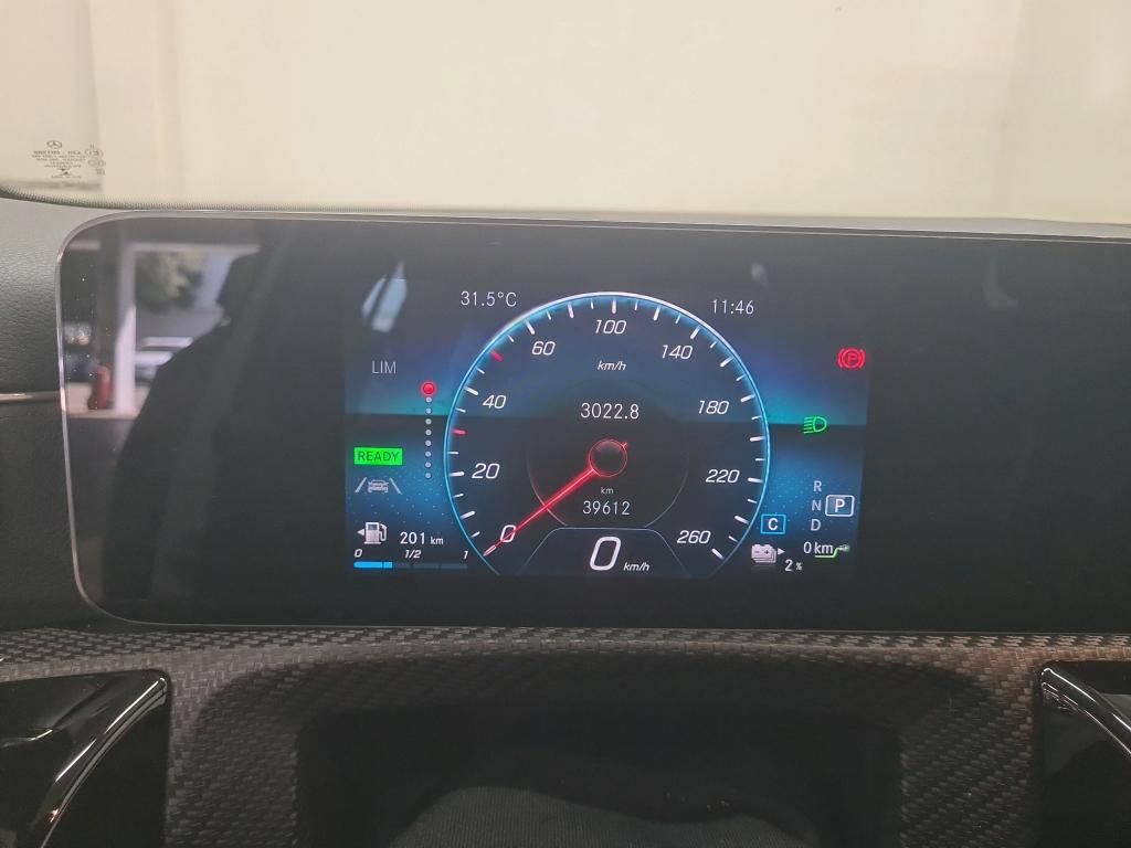 mercedes-benz-classe-a-2022-hibrido-a-gasolina-1332cc