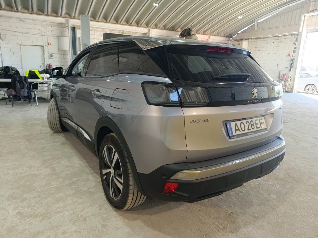 peugeot-3008-2022-hibrido-a-gasolina-1598cc