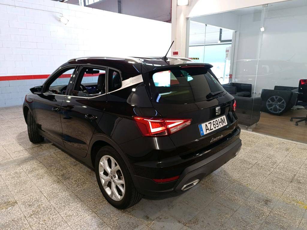seat-arona-2023-gasolina-999cc