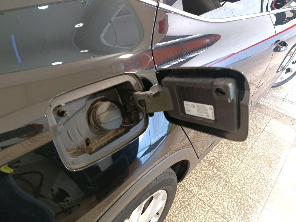 seat-arona-2023-gasolina-999cc