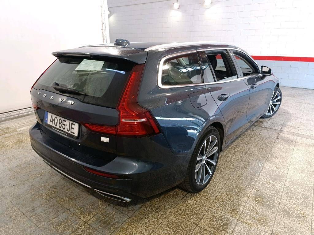 volvo-v60-2022-hibrido-a-gasolina-1969cc