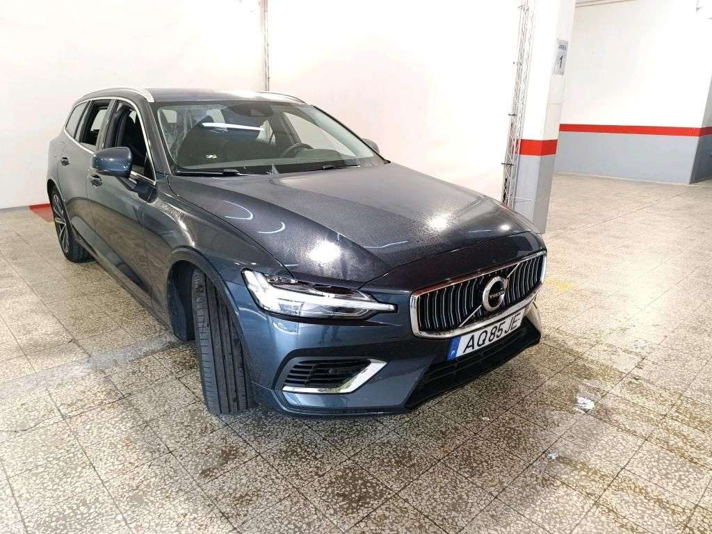 volvo-v60-2022-hibrido-a-gasolina-1969cc