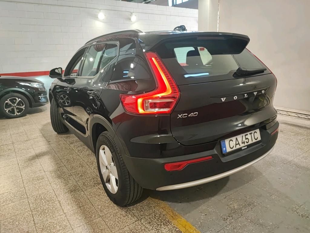 volvo-xc40-2025-gasolina-1969cc