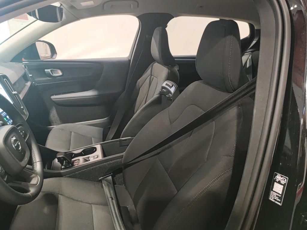 volvo-xc40-2025-gasolina-1969cc