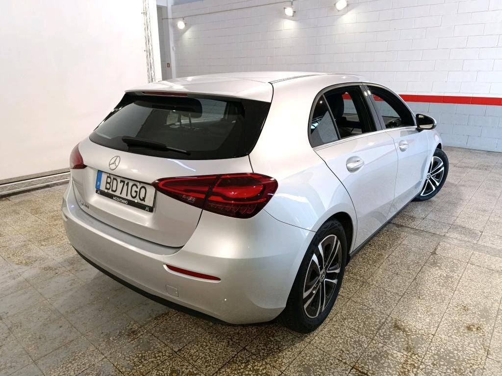 mercedes-benz-classe-a-2023-gasolina-1332cc