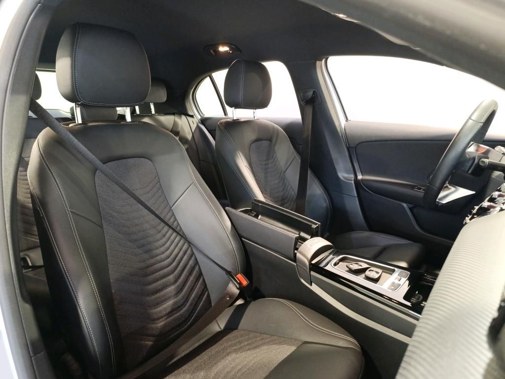 mercedes-benz-classe-a-2023-gasolina-1332cc