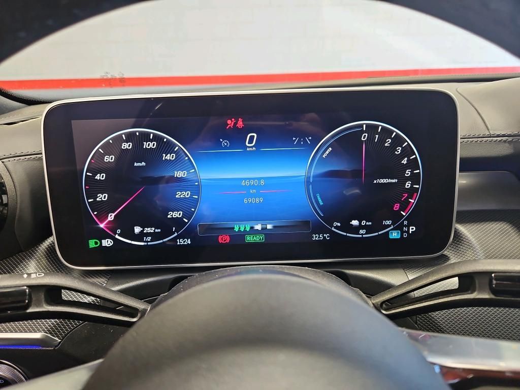 mercedes-benz-classe-c-2023-hibrido-a-gasolina-1999cc