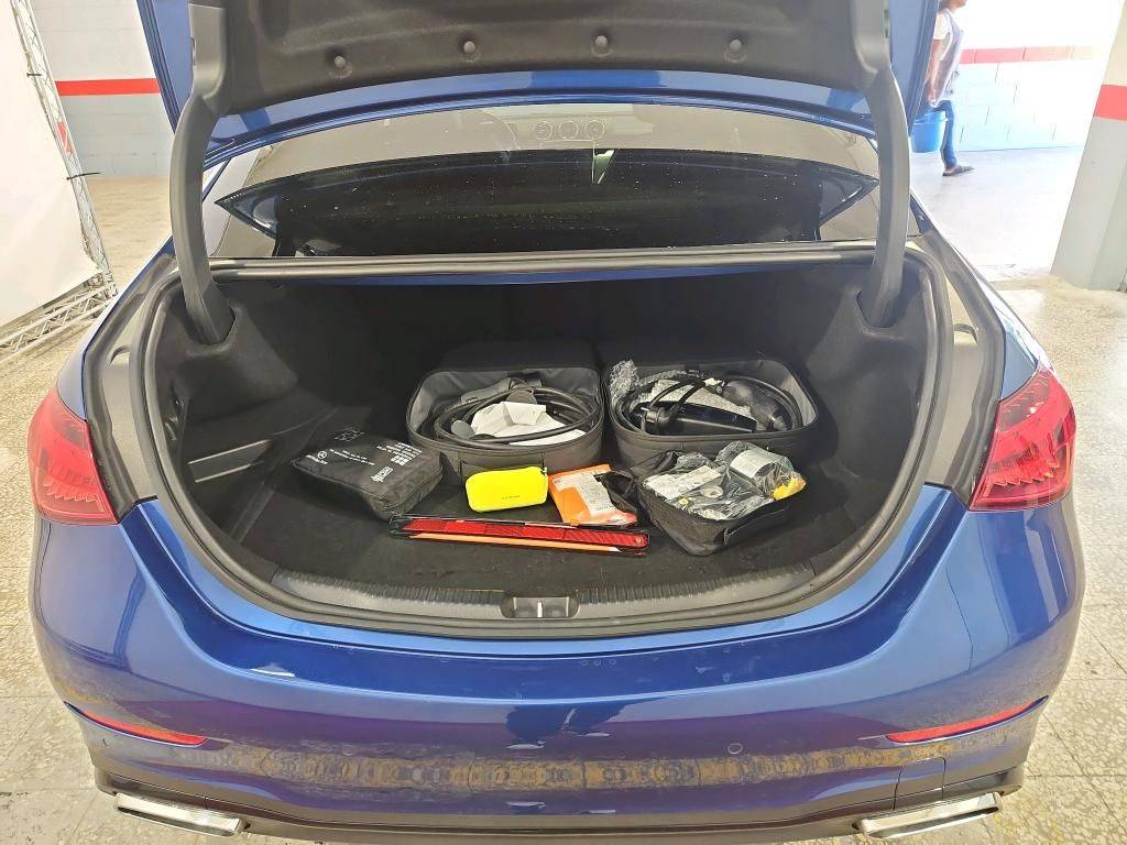 mercedes-benz-classe-c-2023-hibrido-a-gasolina-1999cc