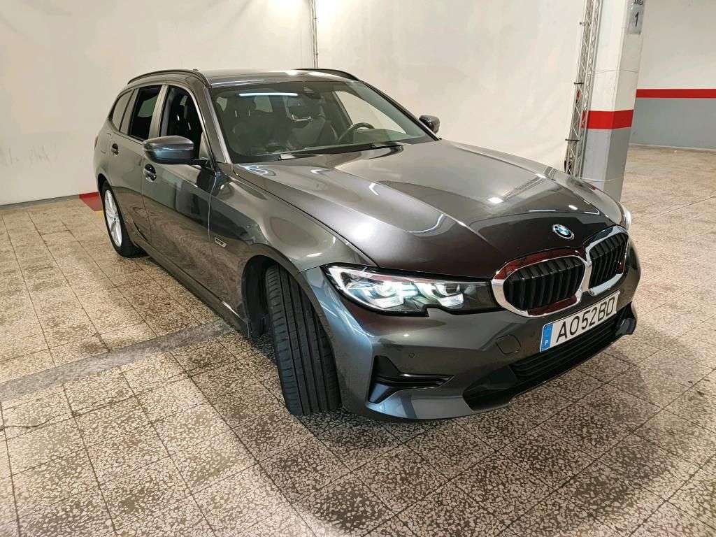 bmw-serie-3-2022-hibrido-a-gasolina-1998cc