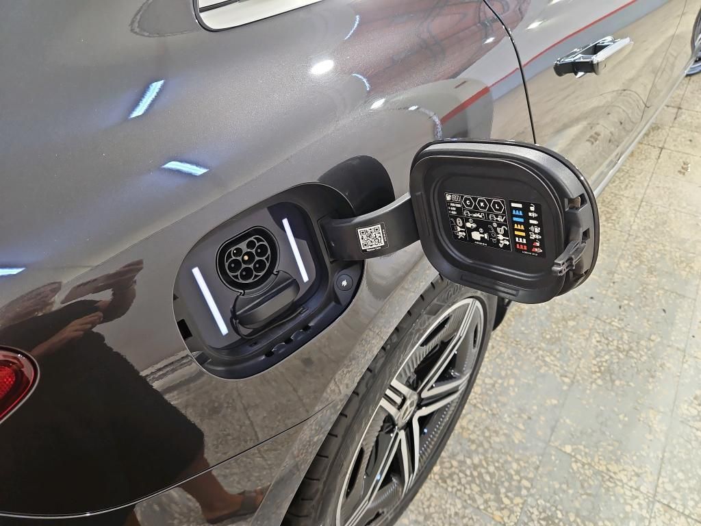 mercedes-benz-eqe-2023-eletrico-0cc